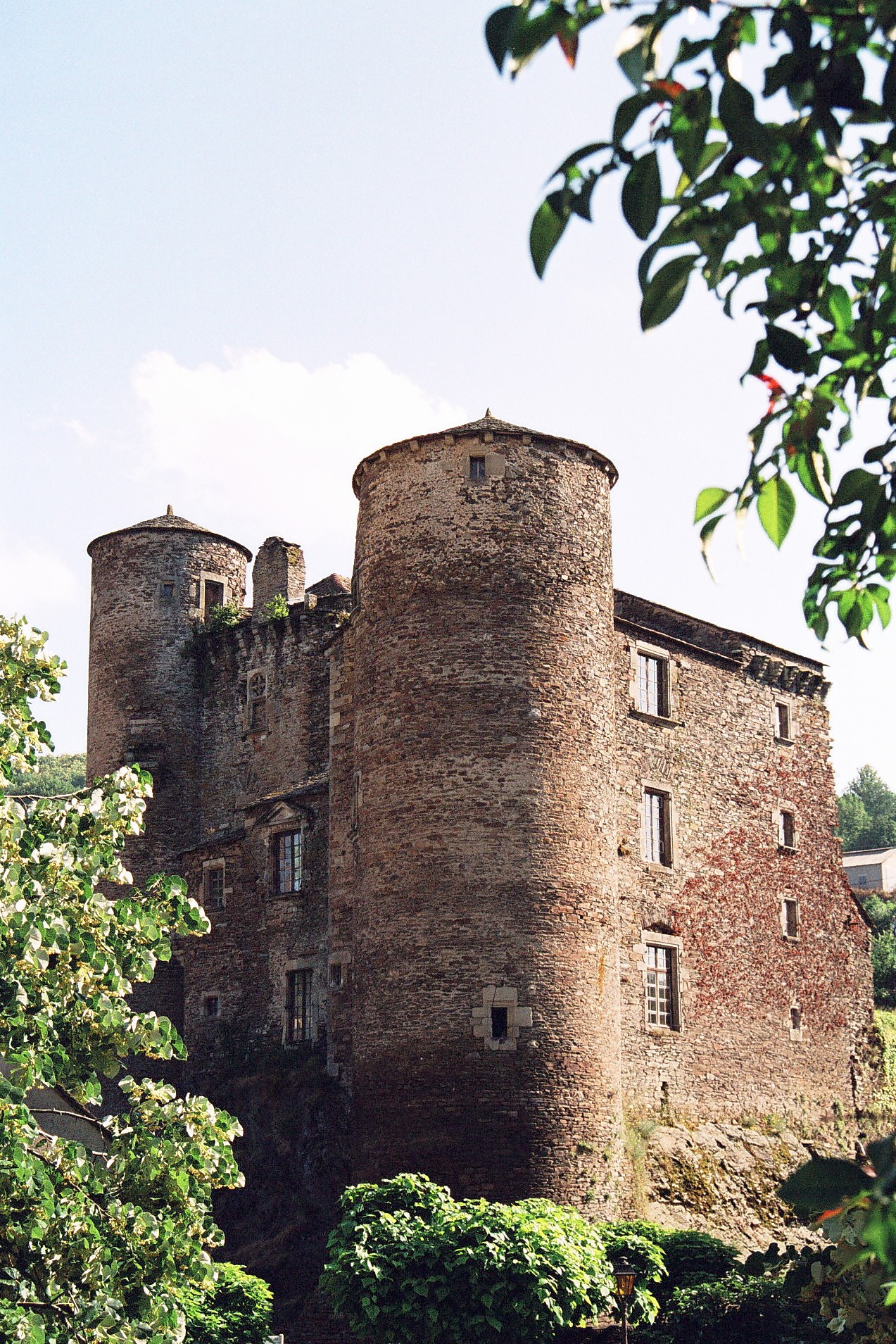 Château de Coupiac Châteaux en Rouergue (Aveyron, Lot, Tarn, Cantal)